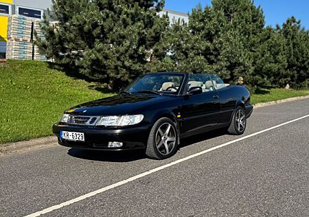 Saab 9-3 2.0i SE Cabriolet SE