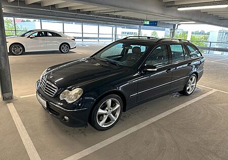 Mercedes-Benz C 180 KOMPRESSOR T AVANTGARDE Avantgarde