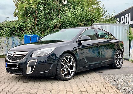 Opel Insignia OPC - Schalter, 2 Hand, wenig Kilometer