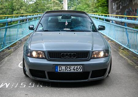 Audi A4 1.8 - RS4 Kit Umbau