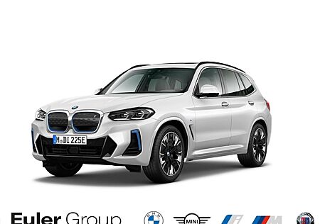 BMW iX3 Sportpaket HUD AD El. Fondsitzverst. Panoram