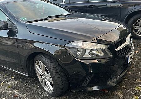 Mercedes-Benz A 200 Urban Urban