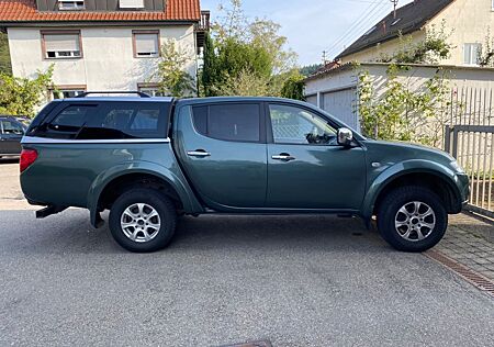 Mitsubishi L200 Doppelkabine Hardtop TÜV NEU