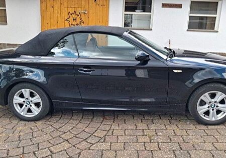 BMW 118d Cabrio (AHK, Navi, Leder, Bluetooth, PDC)
