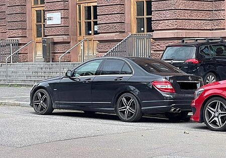 Mercedes-Benz 320 C cdi AMG-Paket