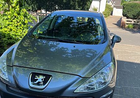 Peugeot 308 Premium 120 VTi Premium