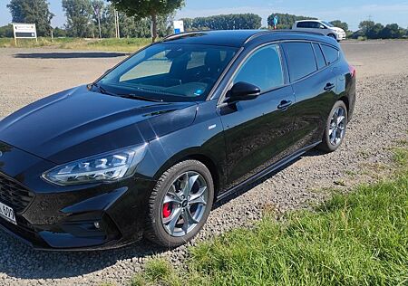 Ford Focus 1,0 EcoBoost Hybrid 114kW ST-Line X Tu...