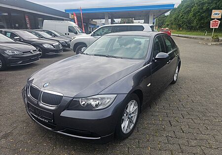 BMW 320i 320 Baureihe 3 Lim.