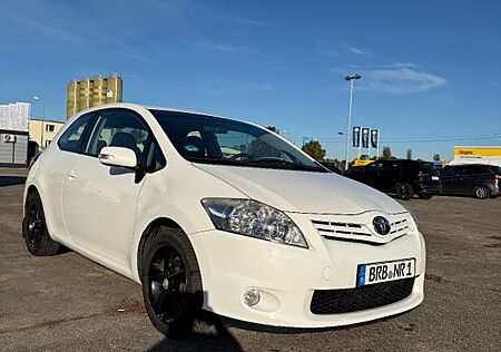 Toyota Auris 1,33-l-Dual-VVT-i Life Life