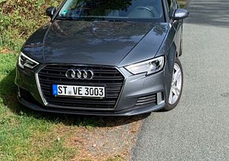 Audi A3 2.0 TDI S tronic Sportback TÜV/INSP neu