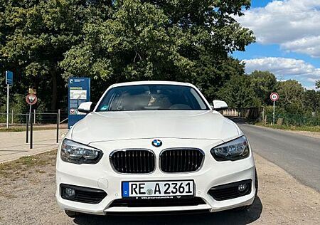 BMW 116i Advantage ** Top gepflegt ** Scheckheft **