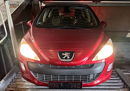 Peugeot 308 1.6 TÜV Neu