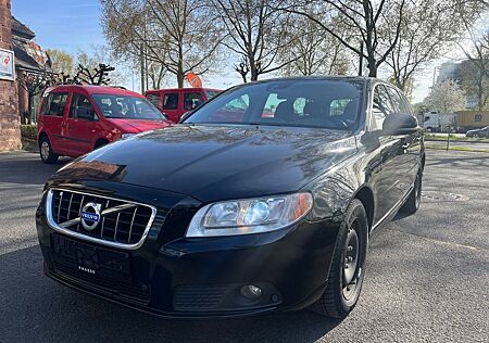 Volvo V70 Kombi Momentum