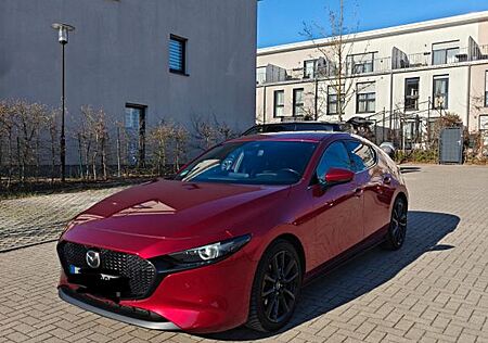 Mazda 3 2.0 e-SKY X 186 M Hybrid Exclusive-Line 360°K