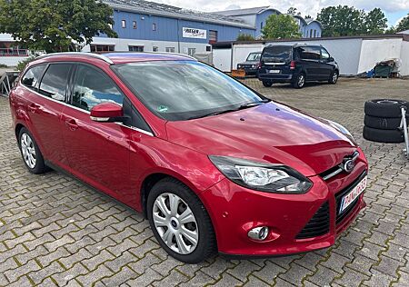 Ford Focus Turnier Titanium*1Hand*