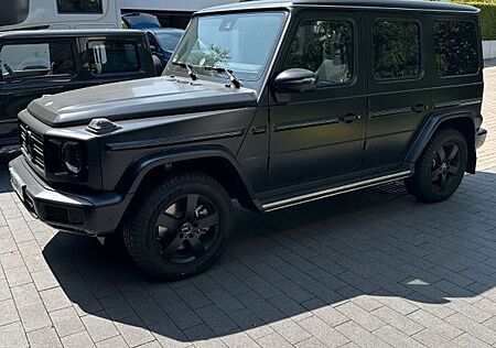 Mercedes-Benz G 400