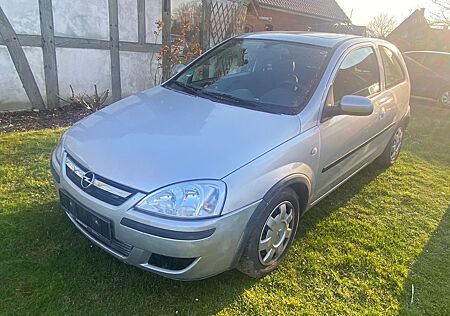 Opel Corsa 1.0 12V Facelift