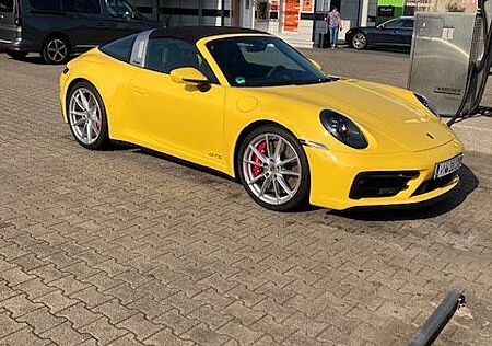 Porsche 992 Targa 4 GTS Targa GTS