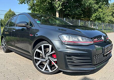 VW Golf Volkswagen 2.0 TSI DSG GTI PERFORMANCE PANO KAM VOLL