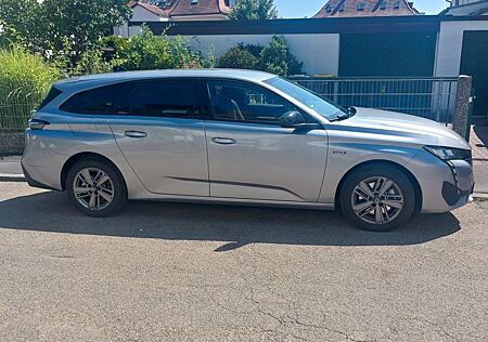 Peugeot 308 PureTech 130 EAT8 Active Pack SW Active Pack