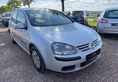 VW Golf Volkswagen 1.6 FSI Limo. 5 Trg/-Klima/-PDC