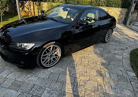 BMW 335 gebraucht kaufen BMW 335i Coupé -XDrive|M/Paket