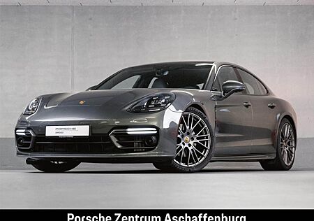 Porsche Panamera 4 SportDesign Hinterachslenkung