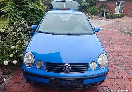 VW Polo Volkswagen 1.2 47kW Trendline blau - sehr sparsam
