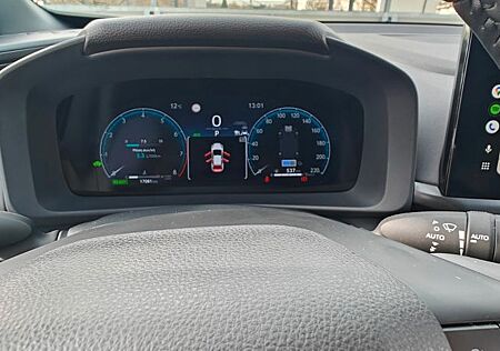 Toyota C-HR 2.0-l-VVT-i PHEV Team Deutschland Team ...