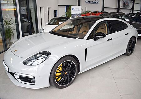 Porsche Panamera Turbo S Executive *Langversion* 1-Hand