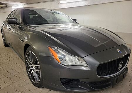 Maserati Quattroporte 3.0 V6 GRAN LUSSO / GRIGIO IMOLA