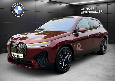 BMW iX xDrive40 Laser DA Prof. 22'' B&W Sitzbelüftun
