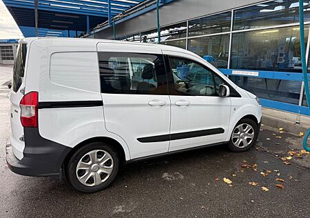 Ford Tourneo Courier 1.0 EcoBoost 74kW Trend Trend