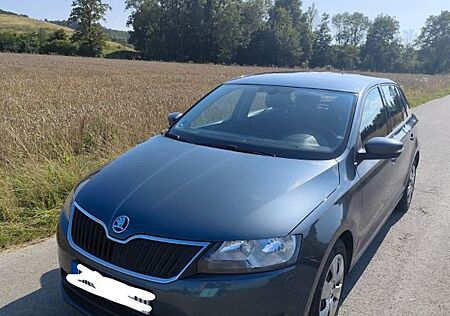 Skoda Rapid 1.2 TSI Ambition Spaceback Ambition