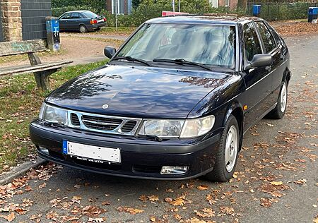Saab 9-3 2.0i S Fünftürer S mit TÜV bis 06/26