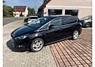Ford S-Max Titanium in Top Zustand