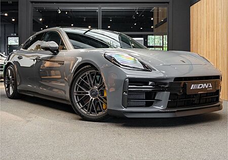 Porsche Panamera Turbo S Carbon Pakket 4.0 Turbo S PCCB