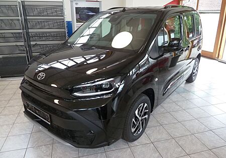 Toyota Pro Ace Proace City Verso L1 Team D 5-Sitzer