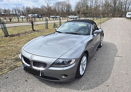 BMW Z4 2.2i -