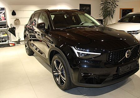 Volvo XC 40 XC40 B3 B DKG Plus Dark