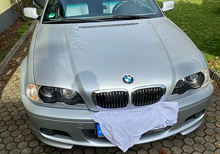 BMW 320Ci -