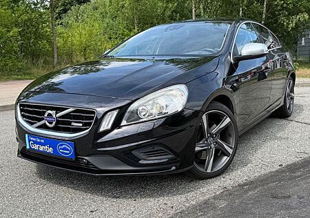 Volvo S60 lim. R-Design 2.4 Diesel *Schiebedach*