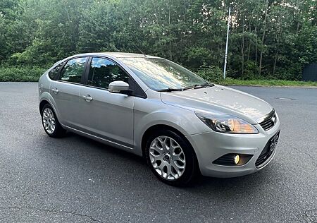 Ford Focus Lim. Sport TÜV BIS 06.2026.