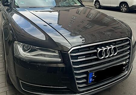 Audi A8 3.0 TDI clean diesel tiptronic quattro