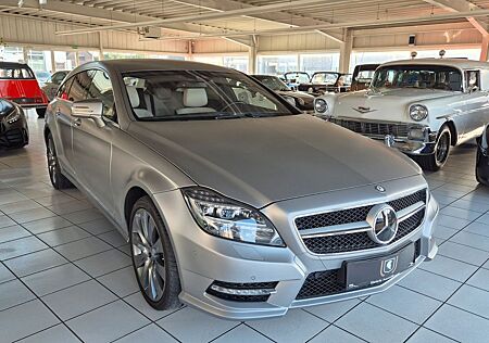 Mercedes-Benz CLS 500 Shooting Brake CLS 500 SB/Fahrzeug der Weltpremiere 2012