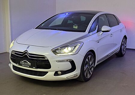 Citroën DS5 SportChic Hybrid4/NAVI/Kam/Pano/Massage/H.Up