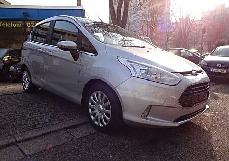 Ford B-Max EcoBoost Titanium,Navi.Kamera.PDC.Klima.
