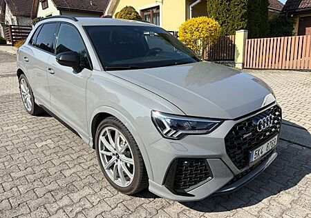 Audi RS Q3 RSQ3 2.5 TFSI S tronic quattro -
