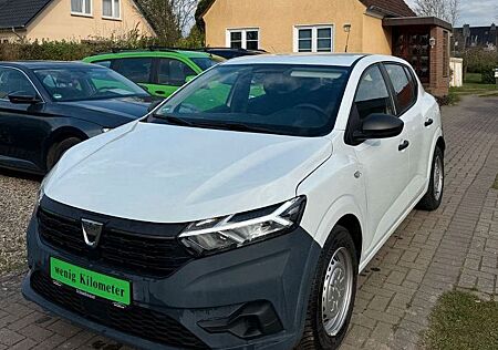 Dacia Sandero III BENZIN HU NEU 5 TÜREN