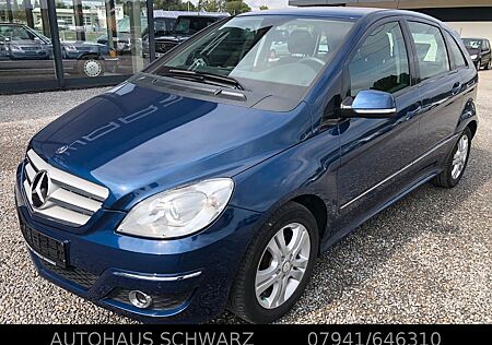 Mercedes-Benz B 170 Autotronic*AHK*Park-Assistent*SHZ*2.Hand*